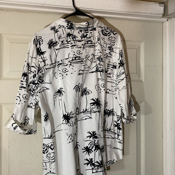 NY&CO ladies button up blouse - Picture 3 of 4